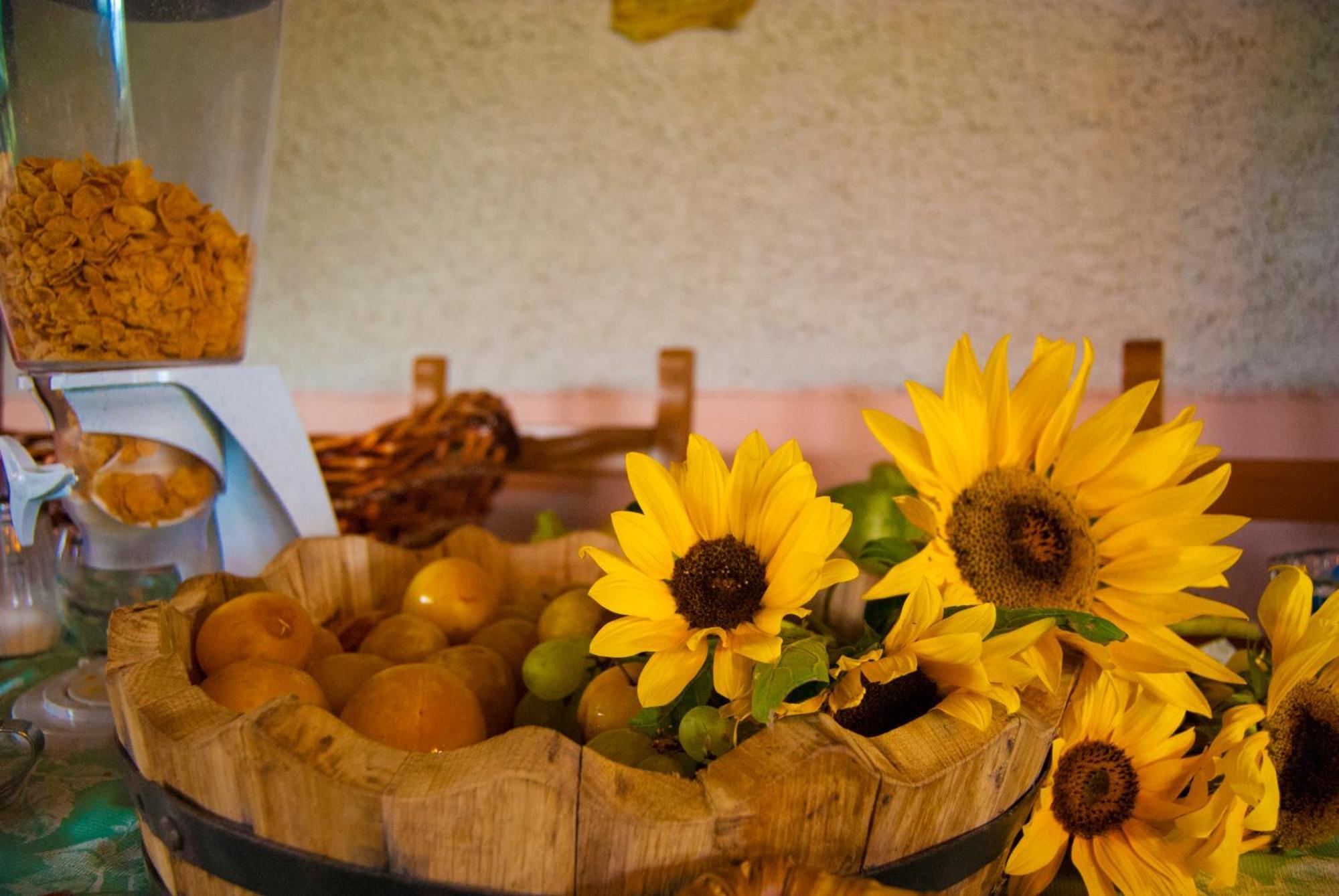 Agriturismo Mare E Monti Аджерола Екстериор снимка