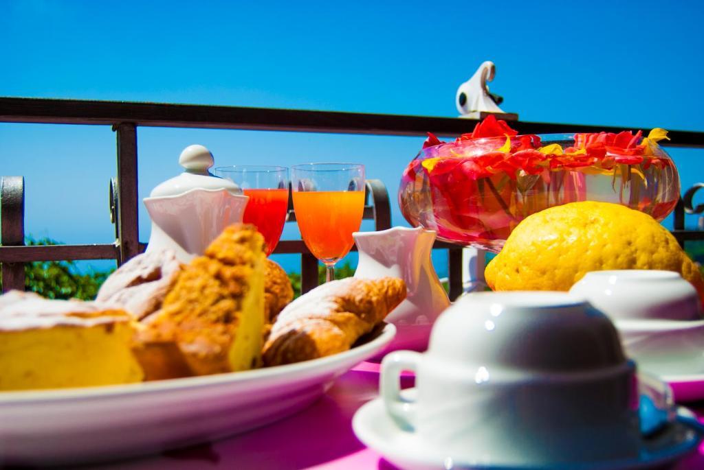 Agriturismo Mare E Monti Аджерола Екстериор снимка