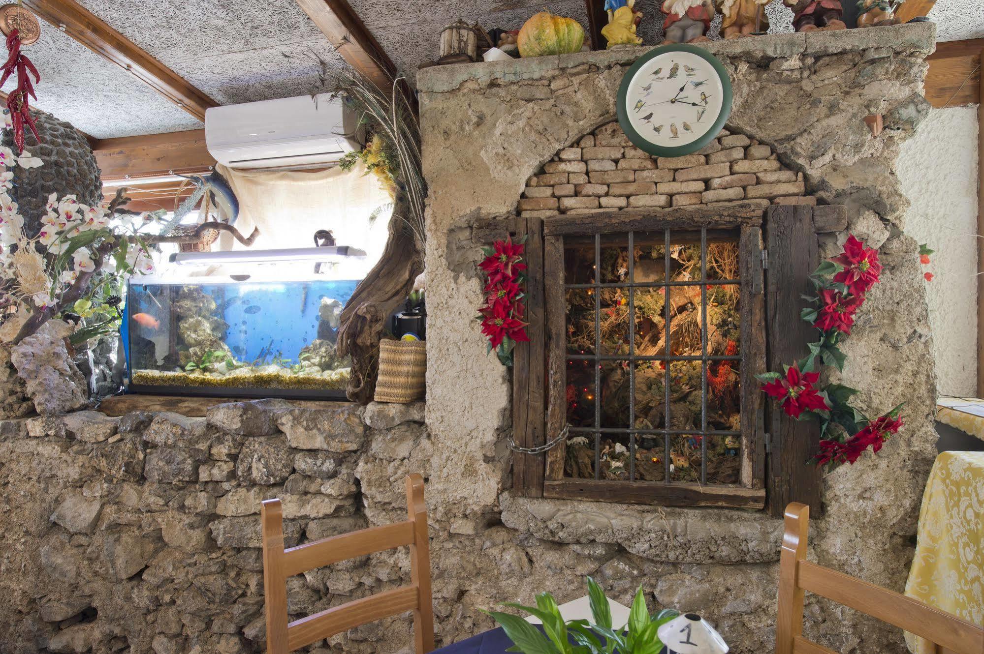 Agriturismo Mare E Monti Аджерола Екстериор снимка
