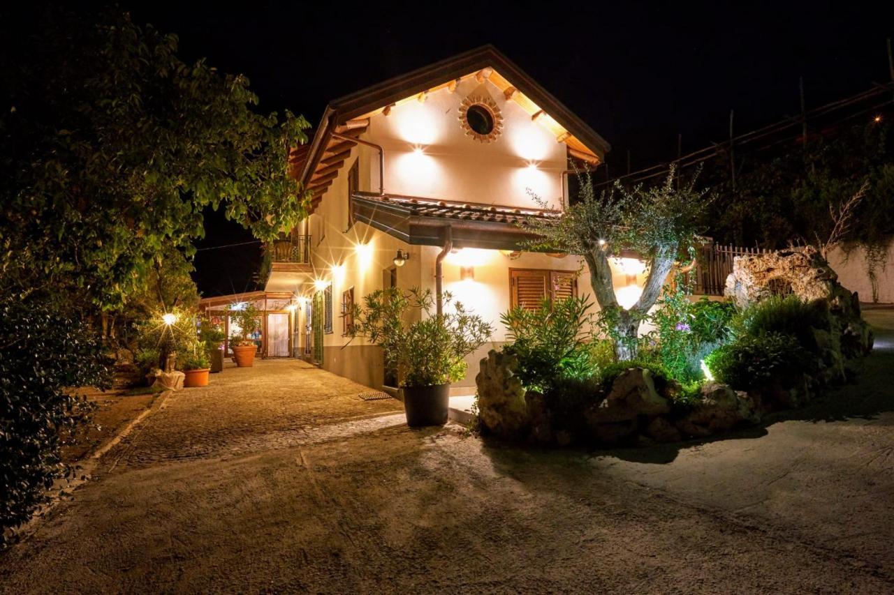 Agriturismo Mare E Monti Аджерола Екстериор снимка